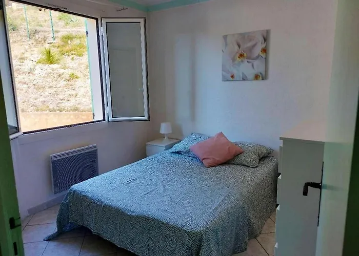 Spacieuse à Saint-nazaire Avec Piscine Privée Villa Saint-Nazaire (Gard)