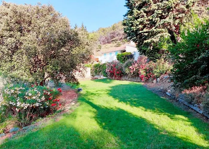 Spacieuse à Saint-nazaire Avec Piscine Privée Villa Saint-Nazaire (Gard)